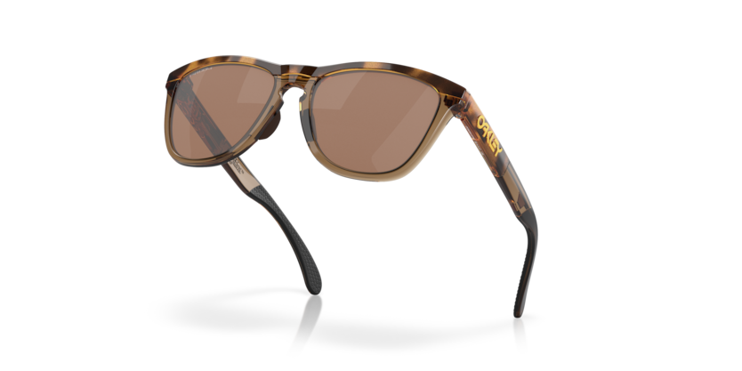 928407 - Brown Tortoise/Brown Smoke