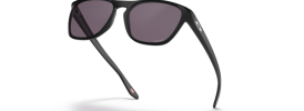 Oakley OO 9479 MANORBURN Sunglasses