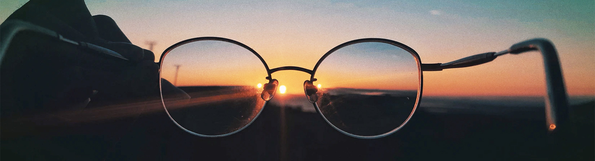 How Are Glasses Made