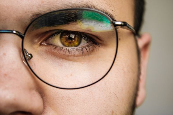 Eye glasses